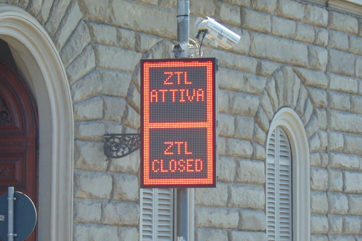 ZTL Zones in Italy Explained: How to Avoid Fines in Rome, Milan ...